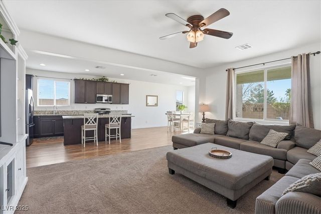 9305 Briar Bridge Avenue, Las Vegas, NV 89148