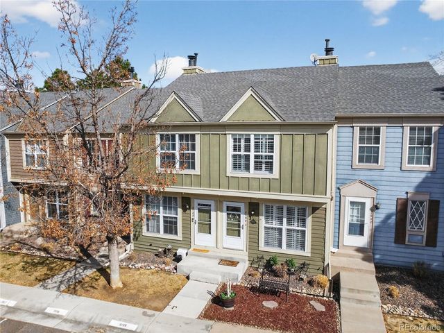 8190 S Fillmore Cir, Centennial, CO 80122