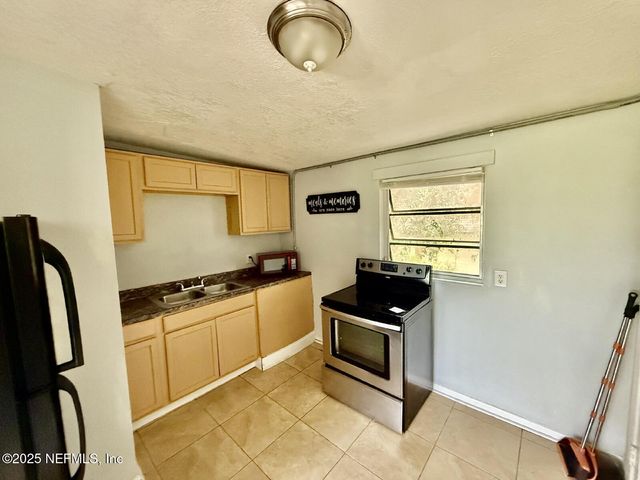 2719 FAIRFAX Street 1, Jacksonville, FL 32209