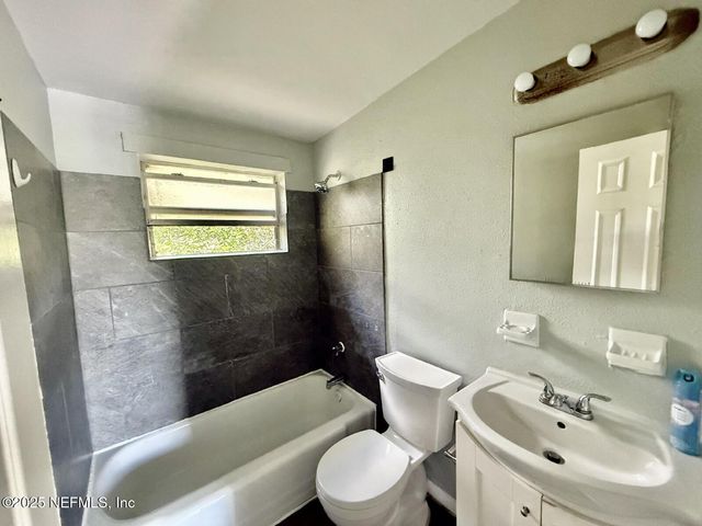 2719 FAIRFAX Street 1, Jacksonville, FL 32209