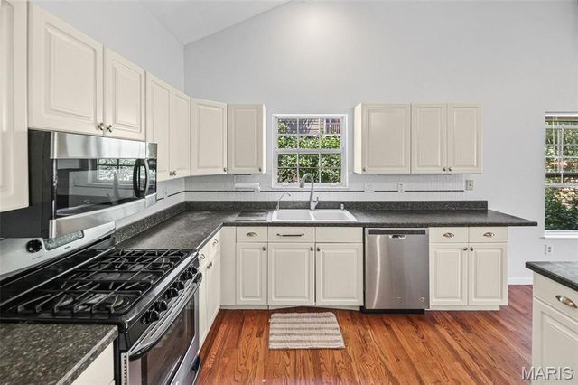 442 Schwarz Road, O'fallon, IL 62269