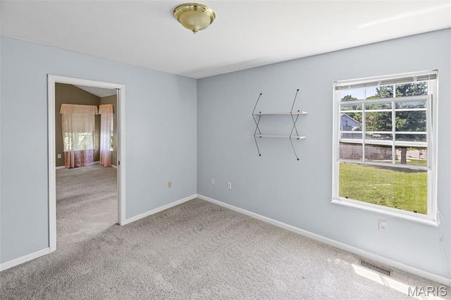 442 Schwarz Road, O'fallon, IL 62269