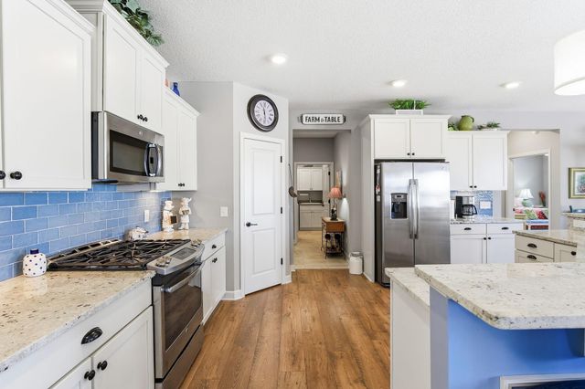 9550 Junco Road N, Lake Elmo, MN 55042