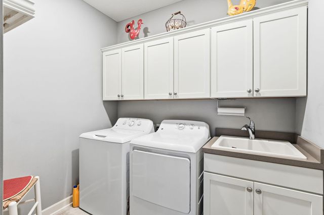 9550 Junco Road N, Lake Elmo, MN 55042