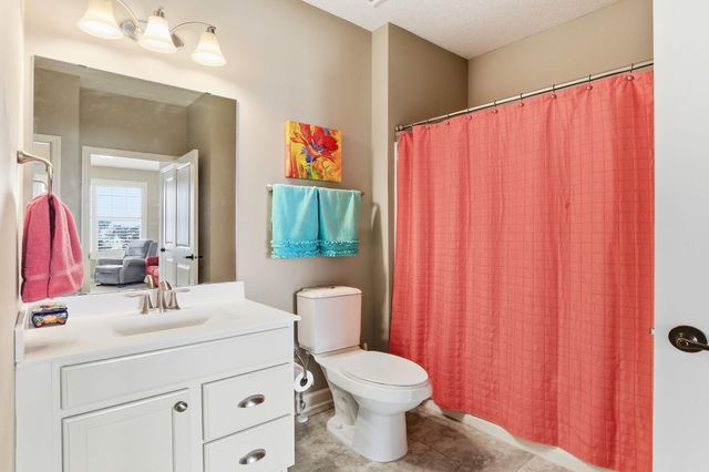 9550 Junco Road N, Lake Elmo, MN 55042