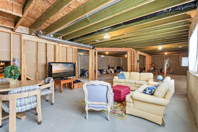 9550 Junco Road N, Lake Elmo, MN 55042