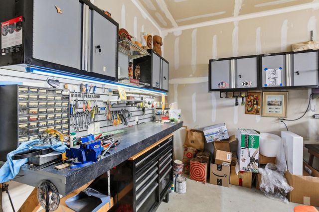 9550 Junco Road N, Lake Elmo, MN 55042