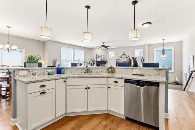 9550 Junco Road N, Lake Elmo, MN 55042