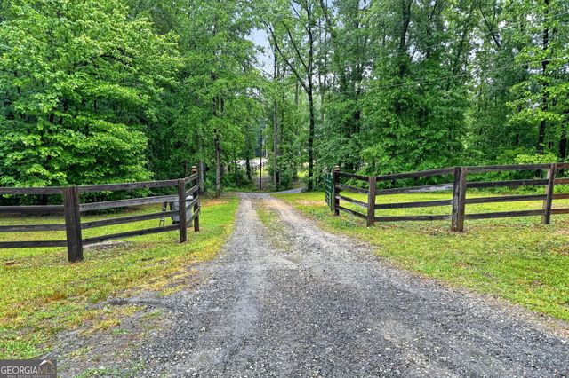 227 McKenzie Road, Milner, GA 30257