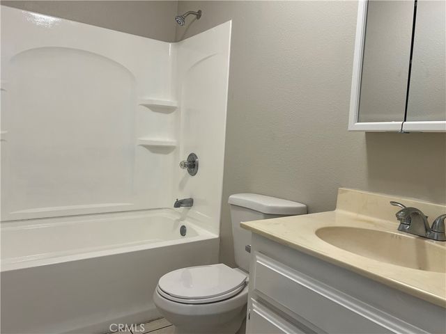 8441 Oleander Avenue, Fontana, CA 92335