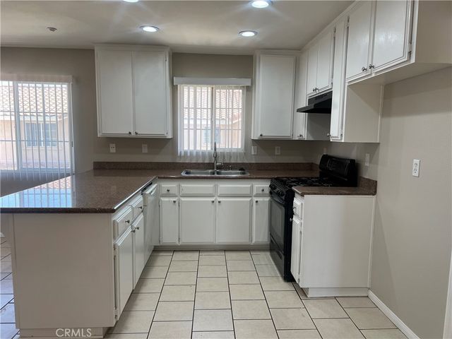 8441 Oleander Avenue, Fontana, CA 92335
