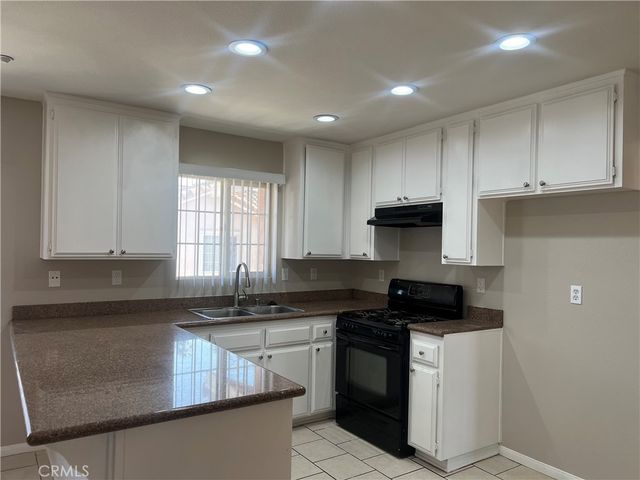 8441 Oleander Avenue, Fontana, CA 92335