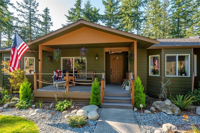 985 Lyndean Lane, Oak Harbor, WA 98277