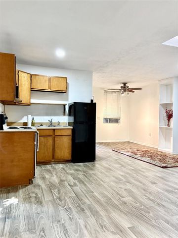 1407 Nevada Street, Houston, TX 77006