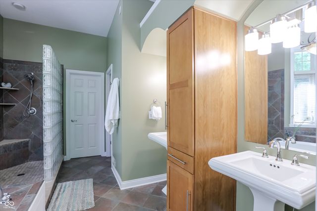 10926 Wintercove Way, Fishers, IN 46038