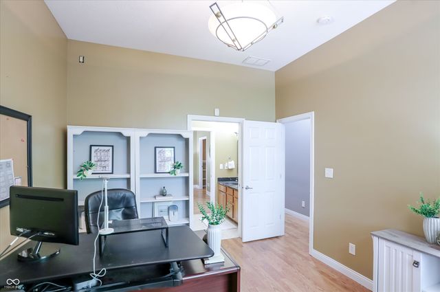 10926 Wintercove Way, Fishers, IN 46038