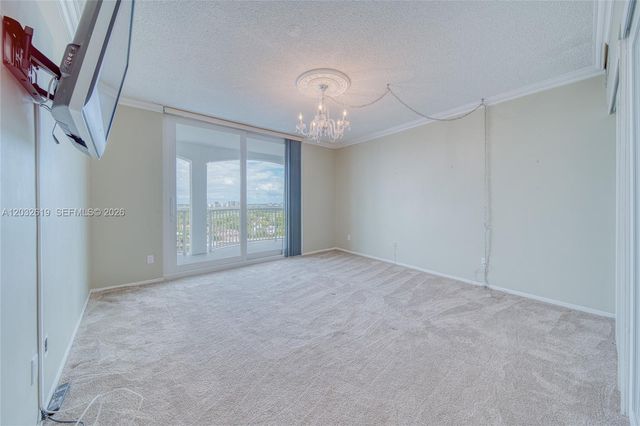 5401 Collins Avenue 1135, Miami Beach, FL 33140