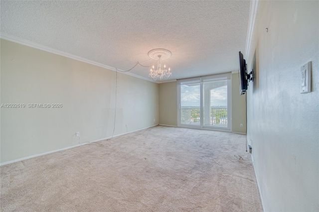 5401 Collins Avenue 1135, Miami Beach, FL 33140