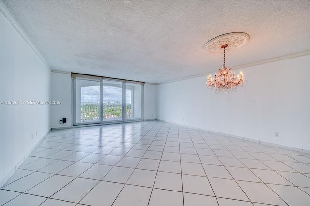 5401 Collins Avenue 1135, Miami Beach, FL 33140