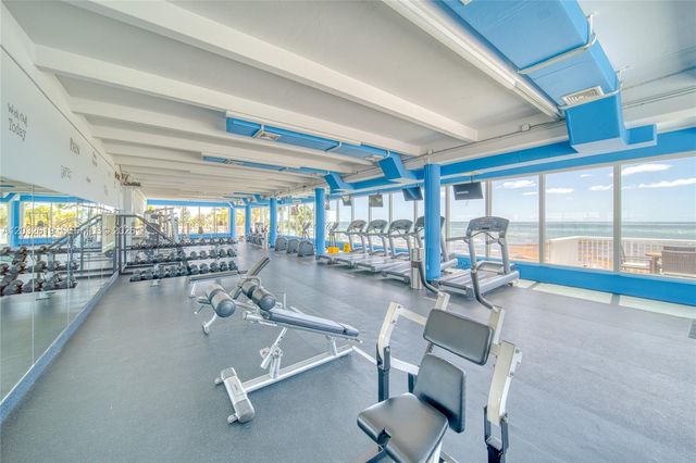 5401 Collins Avenue 1135, Miami Beach, FL 33140