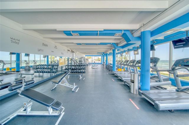 5401 Collins Avenue 1135, Miami Beach, FL 33140