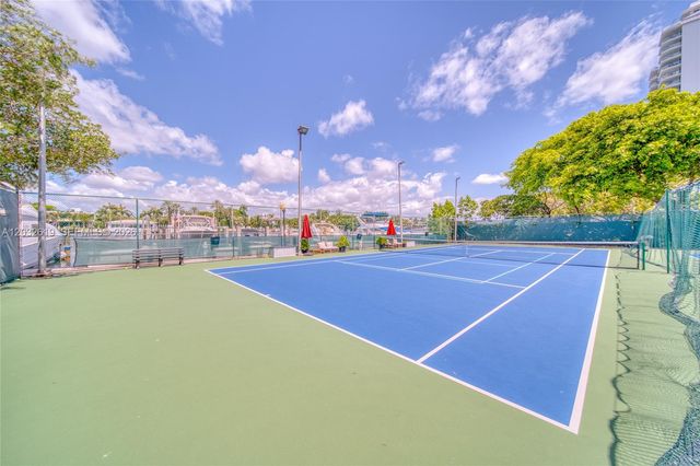 5401 Collins Avenue 1135, Miami Beach, FL 33140