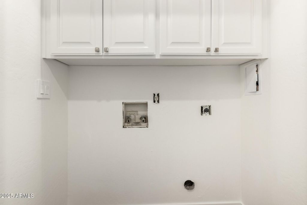 Image 28 of property listing at 8725 E Vía Del Arbor --, Scottsdale, AZ 85258