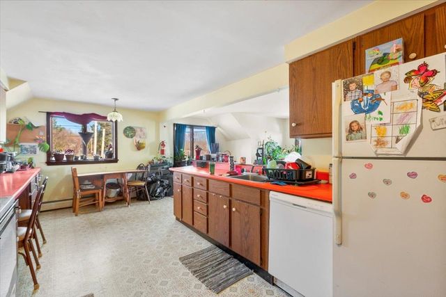 126 Washington Avenue, Bennington, VT 05201