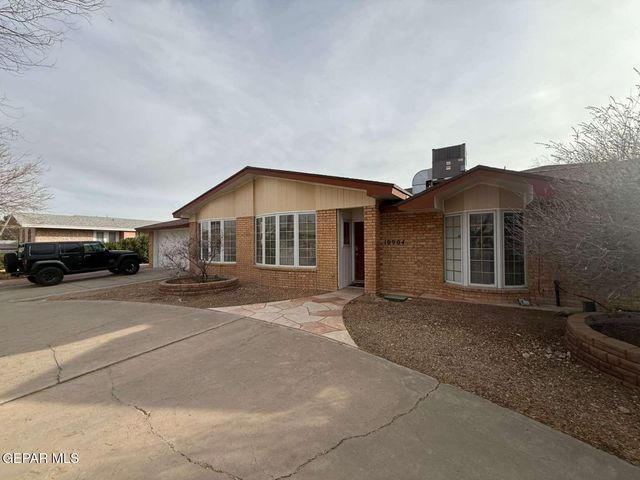 10904 DON JANUARY Drive, El Paso, TX 79935