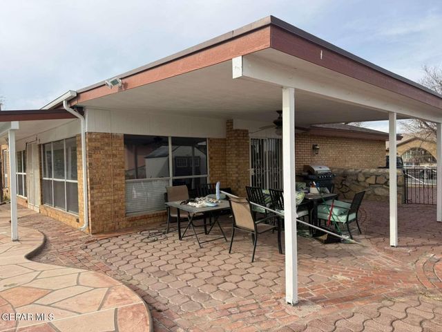 10904 DON JANUARY Drive, El Paso, TX 79935