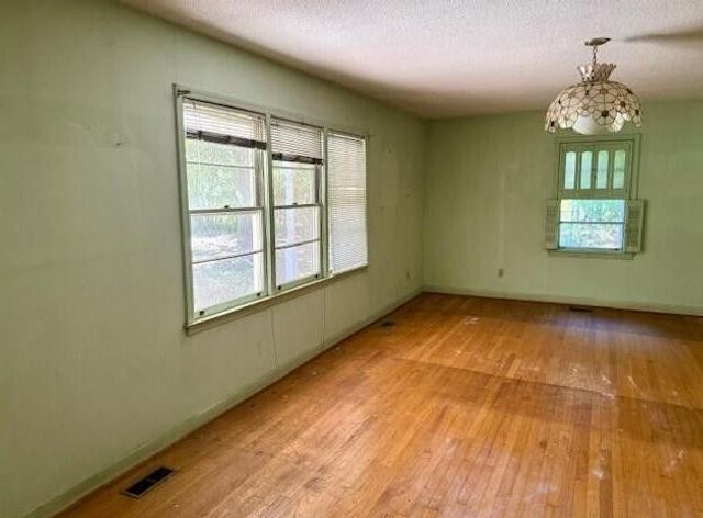 2080 Sniders Highway, Walterboro, SC 29488