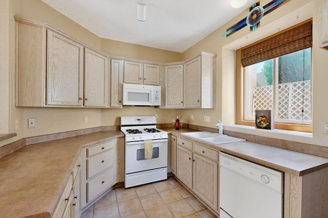 804 HACKBERRY Trail SE, Albuquerque, NM 87123