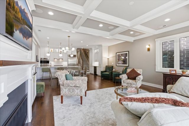 1321 W Wrightwood Avenue 3, Chicago, IL 60614