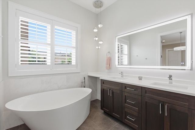 1321 W Wrightwood Avenue 3, Chicago, IL 60614