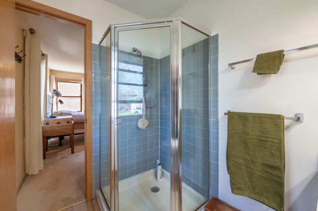 1140 86th Avenue N, Brooklyn Park, MN 55444