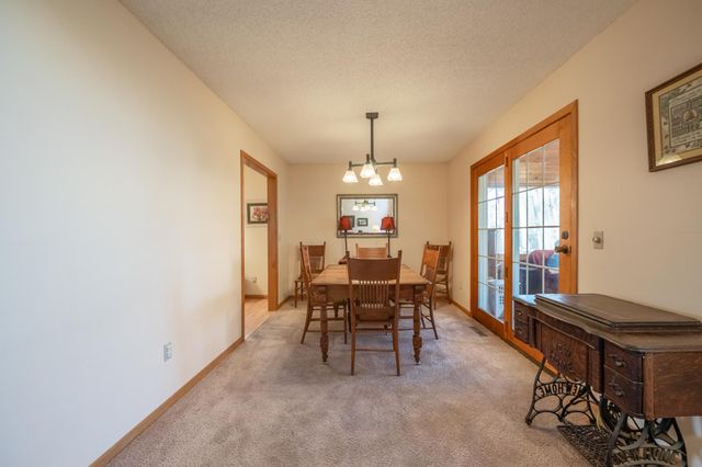 1140 86th Avenue N, Brooklyn Park, MN 55444