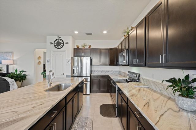 911 Bent Creek Drive, Fort Pierce, FL 34947