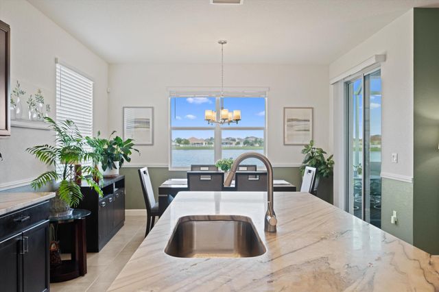 911 Bent Creek Drive, Fort Pierce, FL 34947