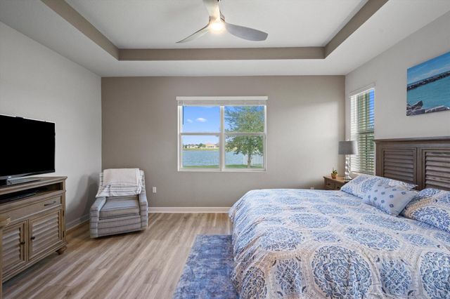 911 Bent Creek Drive, Fort Pierce, FL 34947