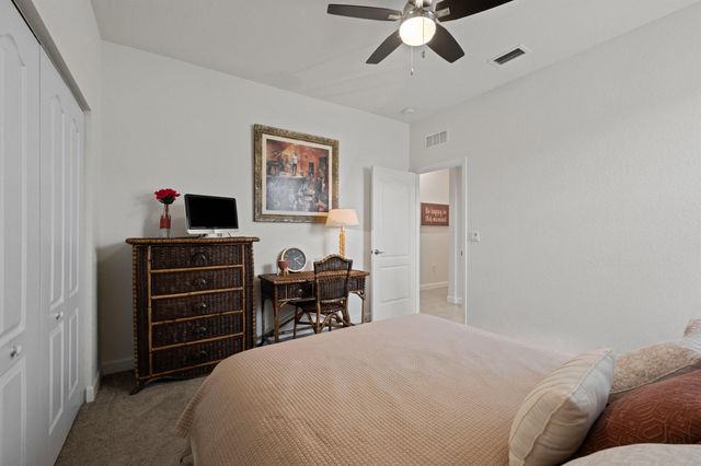 911 Bent Creek Drive, Fort Pierce, FL 34947