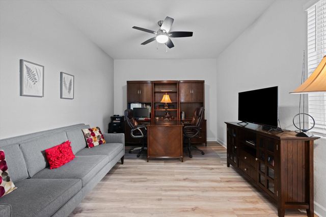 911 Bent Creek Drive, Fort Pierce, FL 34947