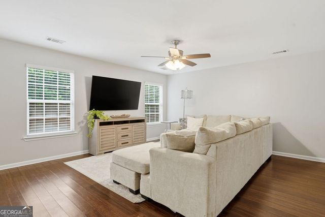 2520 Sheldon Place, Cumming, GA 30040