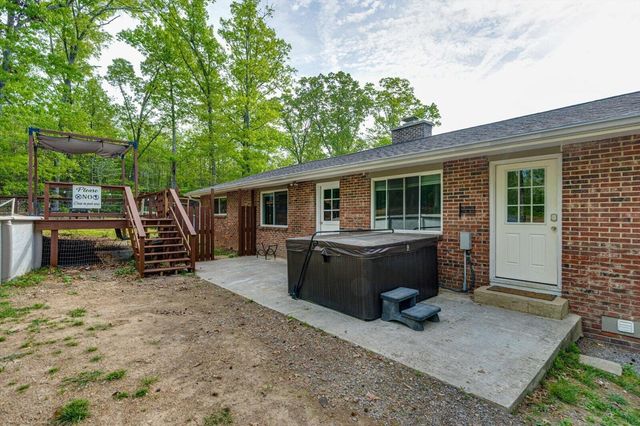 4156 N Marble Top Road, Chickamauga, GA 30707