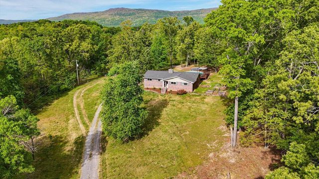4156 N Marble Top Road, Chickamauga, GA 30707