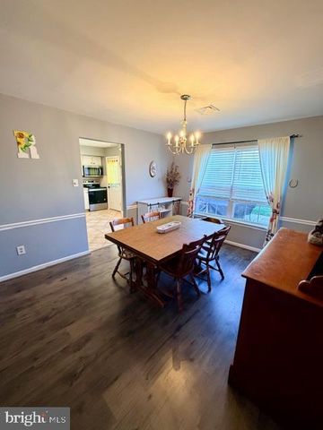 1155 SCHOOL HOUSE LN, Quakertown, PA 18951