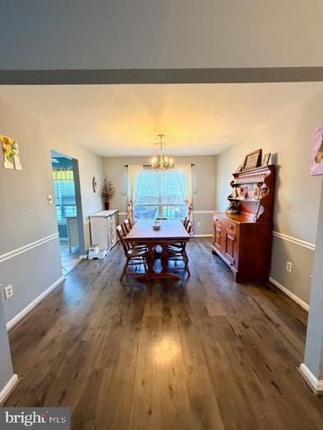 1155 SCHOOL HOUSE LN, Quakertown, PA 18951