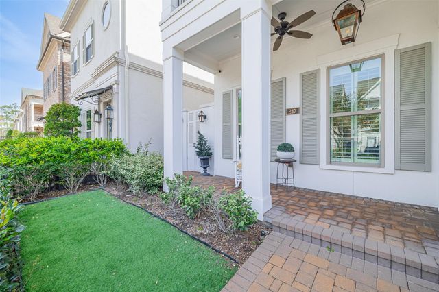 247 Green Boulevard, Shenandoah, TX 77384