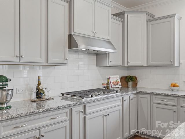 1000 Hallmark Way, Waxhaw, NC 28173