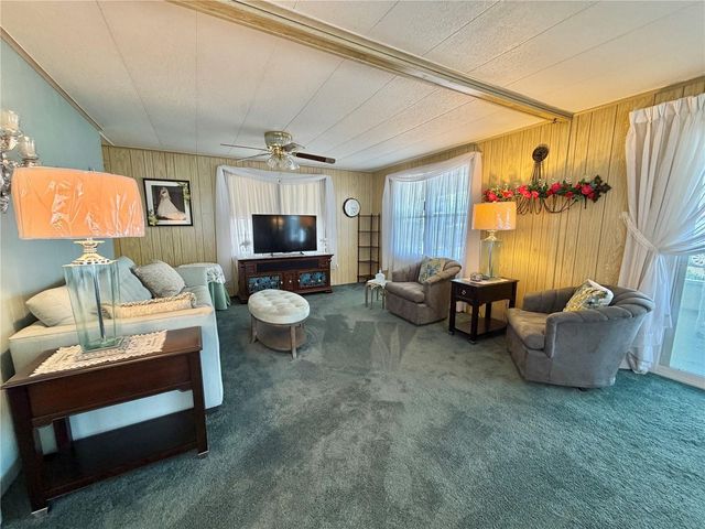 100 MARIGOLD STREET, Leesburg, FL 34748