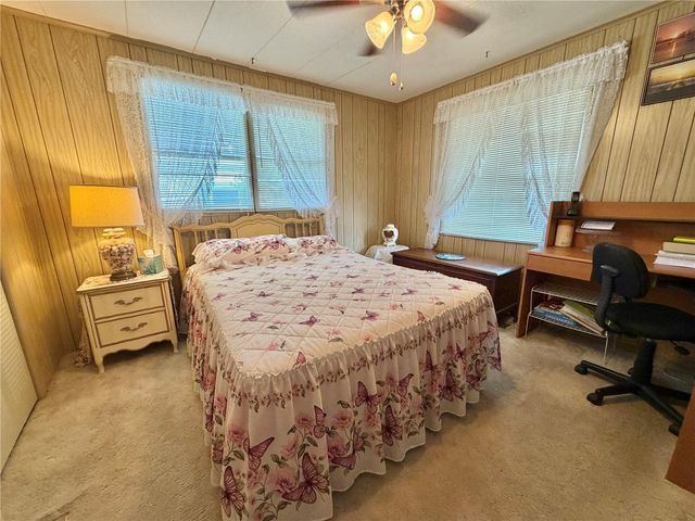 100 MARIGOLD STREET, Leesburg, FL 34748